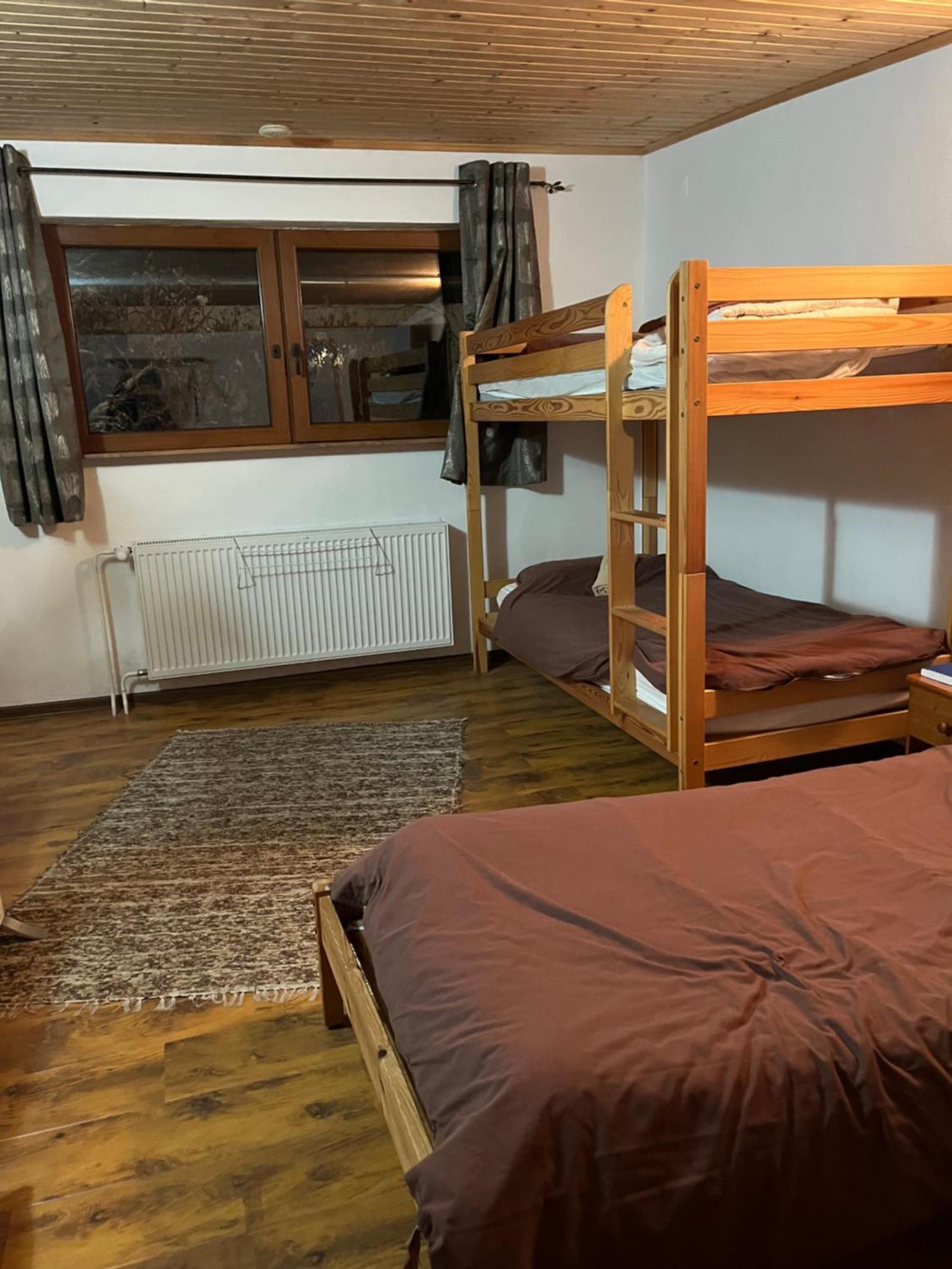 Mikulas Guest House Liptovský Mikuláš Extérieur photo