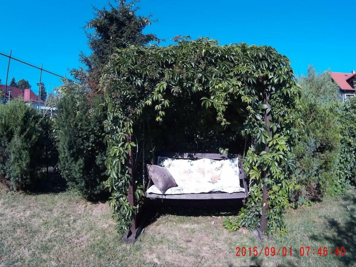 Mikulas Guest House Liptovský Mikuláš Extérieur photo